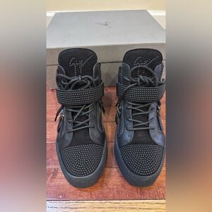 Men's Giuseppe Zanotti Double Zip w/Stud  Sneaker